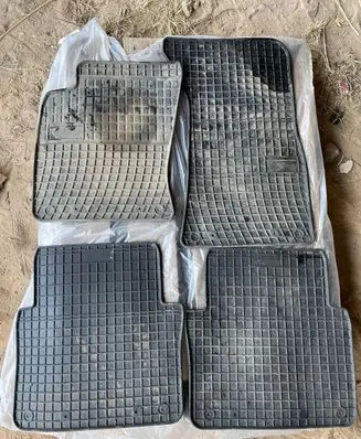 Audi A8 S8 D3 4E Car floor mat set 