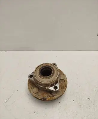 Opel Insignia A Front wheel hub