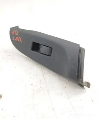 Nissan Almera N16 Electric window control switch 82960BM700