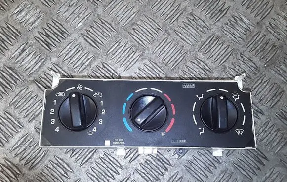 Citroen Berlingo Climate control unit 69930002