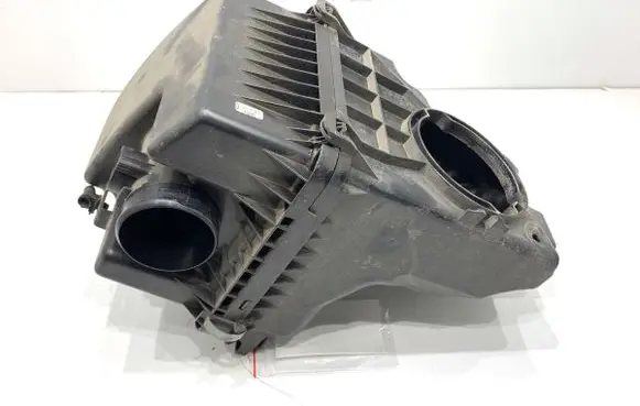 Mazda CX-3 Air filter box PEHH133AX
