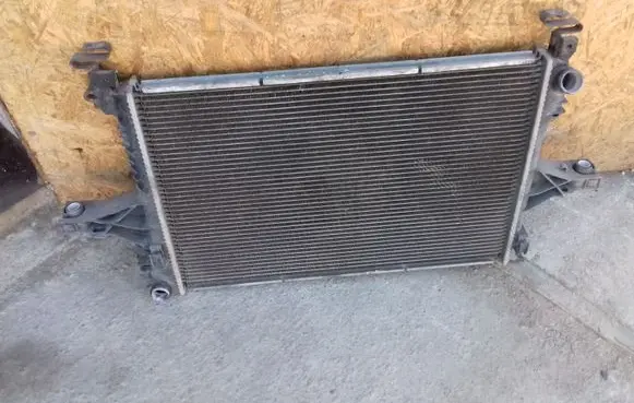 Coolant radiator