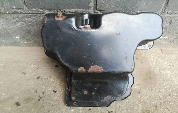 Mercedes-Benz Vito Viano W639 Oil sump A6420100528