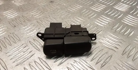Windscreen/window heater switch