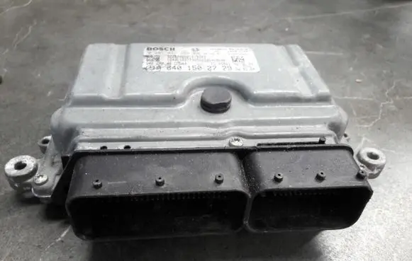 Mercedes-Benz A W169 Engine control unit/module ECU 0281012258