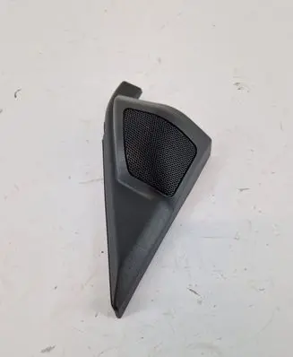 Mitsubishi Pajero Front door speaker 7221A413
