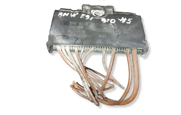 BMW 3 E90 E91 Other engine bay part 58650910