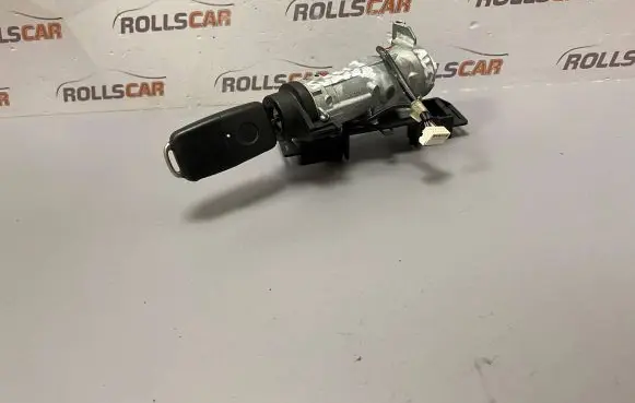 Skoda Superb B6 (3T) Ignition lock 1K0905851 5K0905865