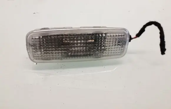 Audi A6 S6 C6 4F Rear door interior light 4E0947105