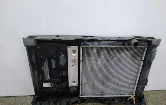 Citroen C4 Cactus Radiator support slam panel 