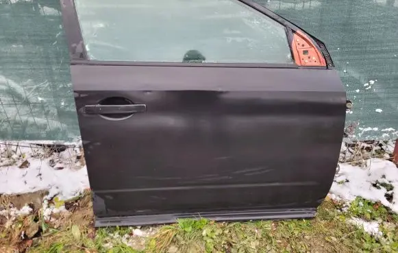 Nissan Murano Z50 Front door