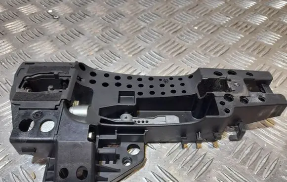 Audi A6 S6 C7 4G Front door exterior handle/bracket 4H0837886