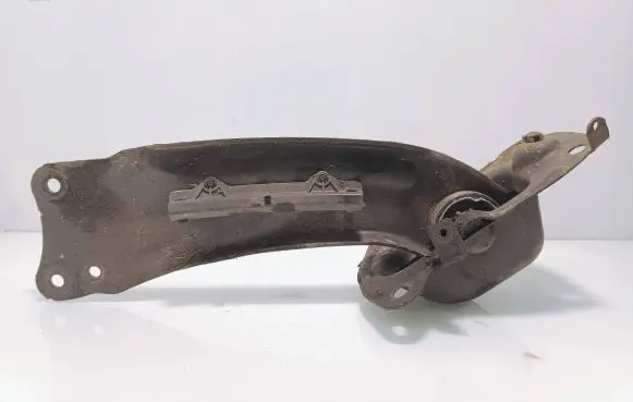 Rear upper control arm/wishbone