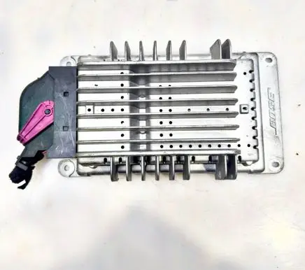 Audi A4 S4 B7 8E 8H Sound amplifier 8H0035223B 386007 386008