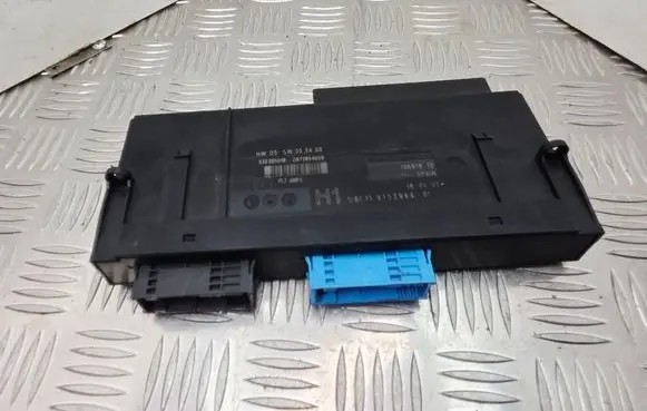 BMW 3 E92 E93 Comfort/convenience module 9153966 61359153966