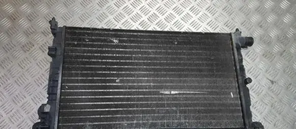 Coolant radiator