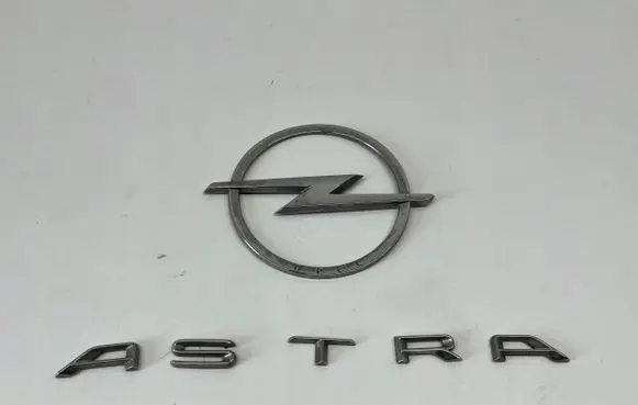 Opel Astra H Manufacturers badge/model letters 