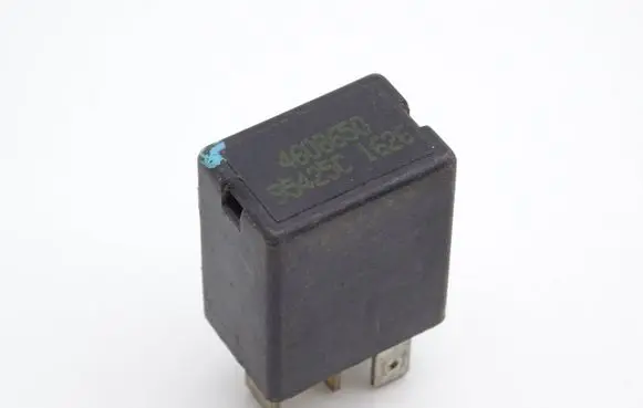 Chrysler Voyager Other relay 4608650