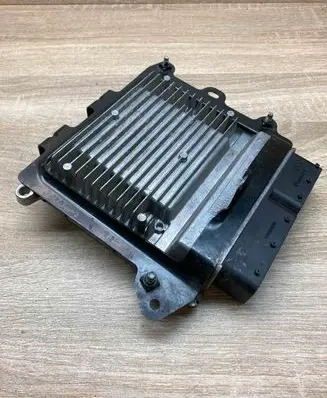 Dodge Caliber Engine control unit/module ECU P68000107AC