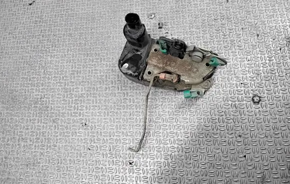 Jeep Cherokee Front door lock
