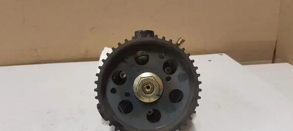 Opel Zafira B Fuel injection high pressure pump 0445010097 0055204599