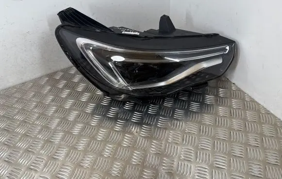 Opel Grandland X Headlight/headlamp YP00015980 0020119405 366947220