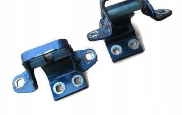 Jeep Cherokee III KJ Tailgate hinge 