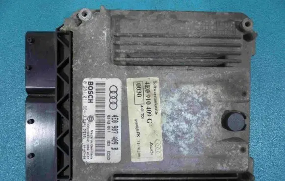 Audi A8 S8 D3 4E Engine control unit/module ECU 0281011684 IMPRK863780