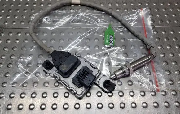 Volkswagen Caddy Lambda probe sensor S27705609 04L907805BE