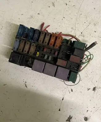 Renault Espace IV Fuse module PA6GF0GB20