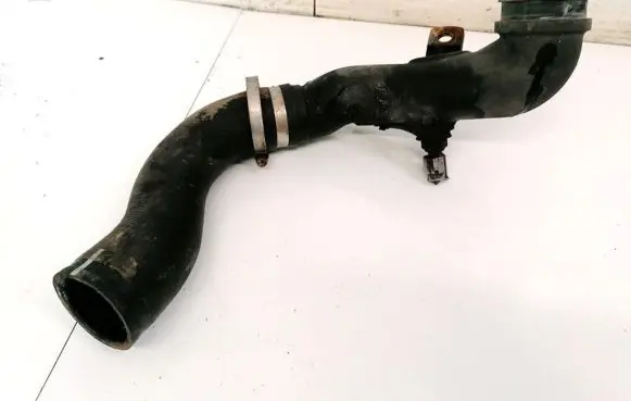 Toyota Avensis T270 Intercooler hose/pipe 173620R030