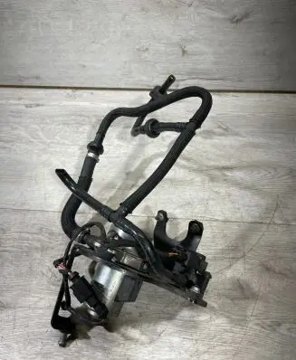 BMW M5 Vacuum pump 6769029 00938300 7837002