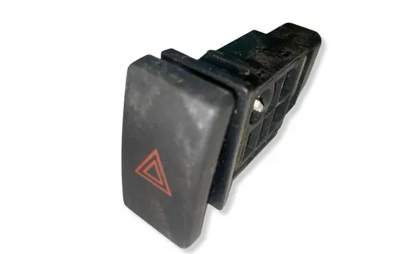 Toyota Avensis T250 Hazard light switch 157963
