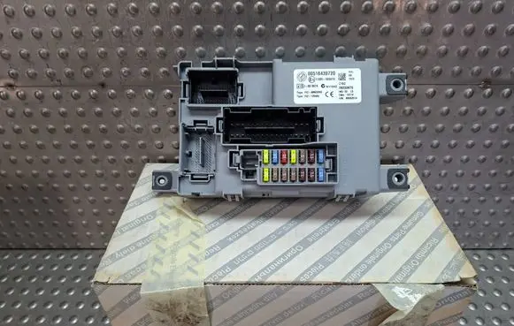 Fiat 500 Fuse box set S26340090 00518439720