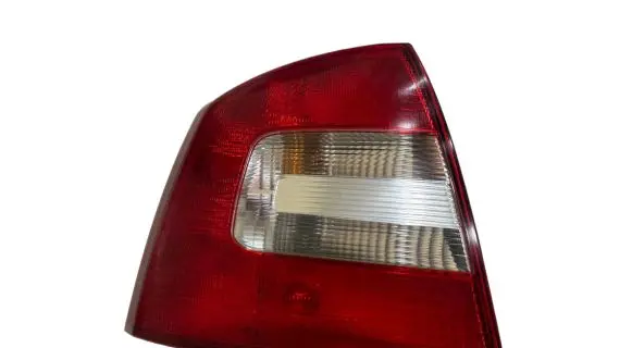 Skoda Octavia Mk2 (1Z) Rear/tail lights 1Z5945095B 1Z5945111B