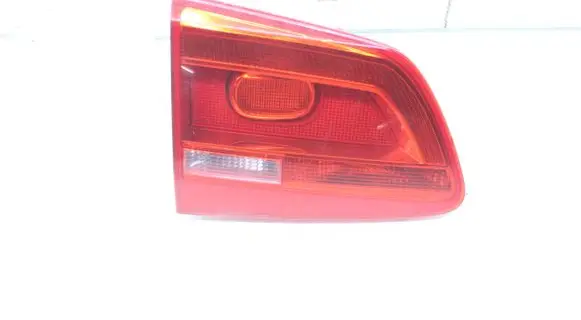 Volkswagen Touran II Tailgate rear/tail lights 176452L