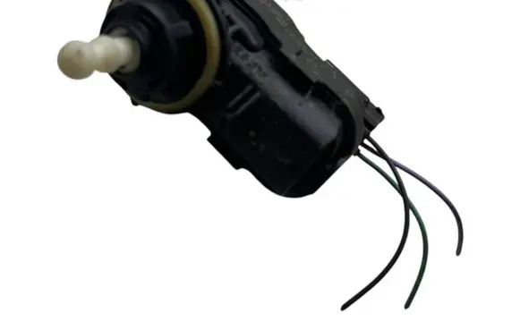 Renault Megane IV Headlight level adjustment motor 8200402521