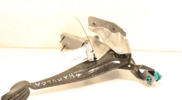 Peugeot 308 Clutch pedal 