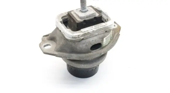 Land Rover Range Rover Sport L320 Engine mount bracket AH226A003BA