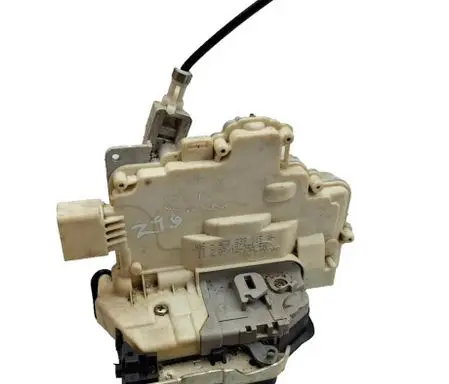 Audi A6 S6 C7 4G Rear door lock 4G0839015A