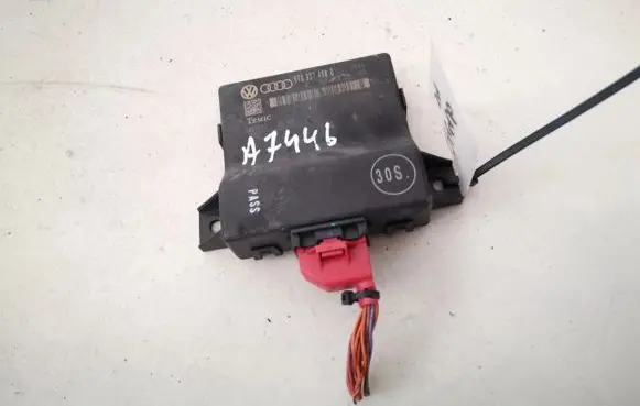 Audi A5 8T 8F Other control units/modules 8t0907468d