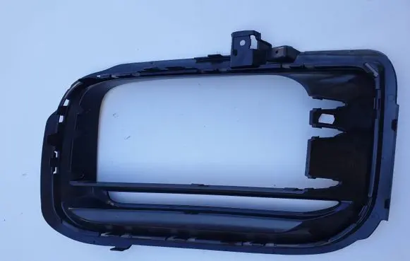 Porsche Cayenne (9Y0 9Y3) Front bumper lower grill 9Y0807796B