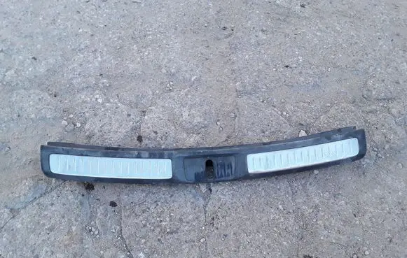 Toyota Avensis T270 Trunk/boot sill cover protection 6942205010