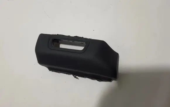 Renault Captur II Panel trim 682104116R