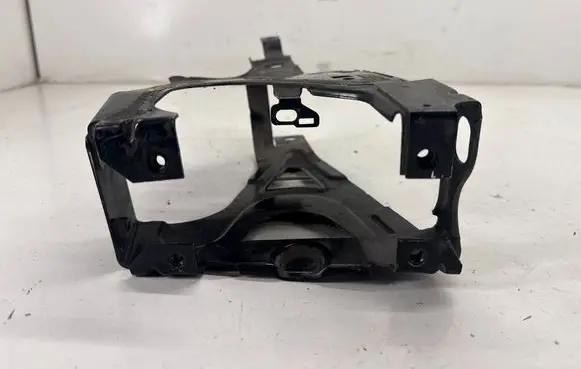 BMW 5 F10 F11 Headlight/headlamp mounting bracket 51647200793 7200793