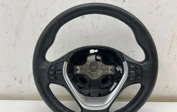 BMW 1 F20 F21 Steering wheel 6863961 5D45979