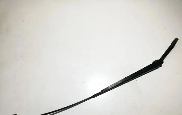 Ford Focus Front wiper blade arm xs4117526bb