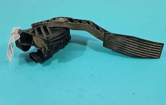 Opel Astra H Accelerator throttle pedal 9157998BK IMPRK1516553