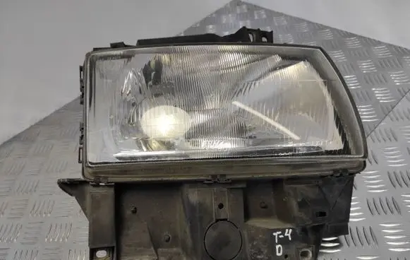 Volkswagen Transporter - Caravelle T4 Headlight/headlamp 7D1941010J 67723380