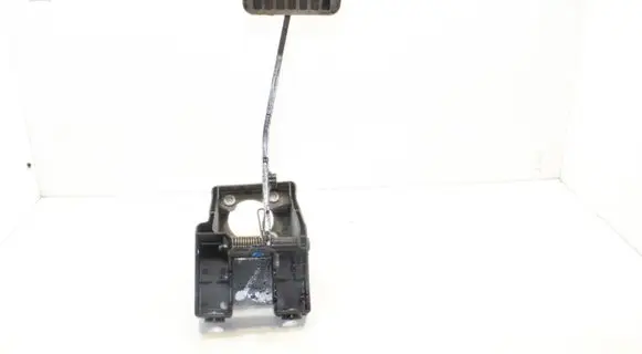 Jaguar XF X250 Brake pedal